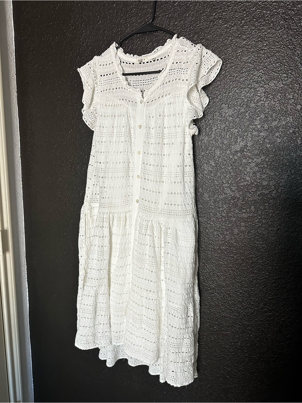 dylan by True Grit Hannah High Desert White Eyelet Midi Dress size medium